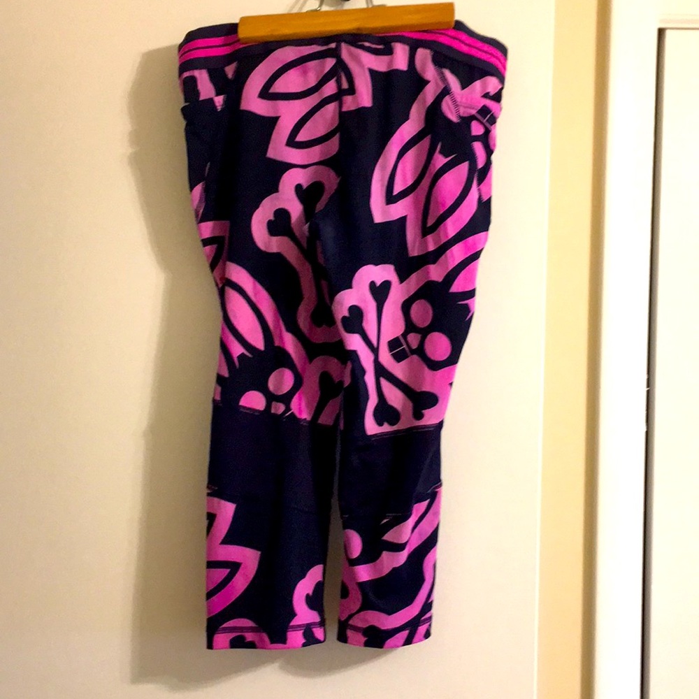 Psycho Bunny Capri yoga pants